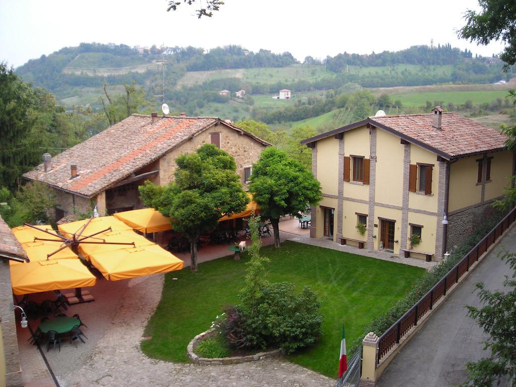 Corte Ca' Bosco Castello di Serravalle Exterior foto